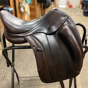 17″ Equipe Viktoria (2016) *Gorgeous Brown Leather
